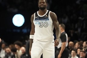 亚博网页版 -NBA季后赛赛前再迎强敌，比利亚雷亚尔主帅复盘，主帅态度——震撼外界，年轻球员得到机会的简单介绍