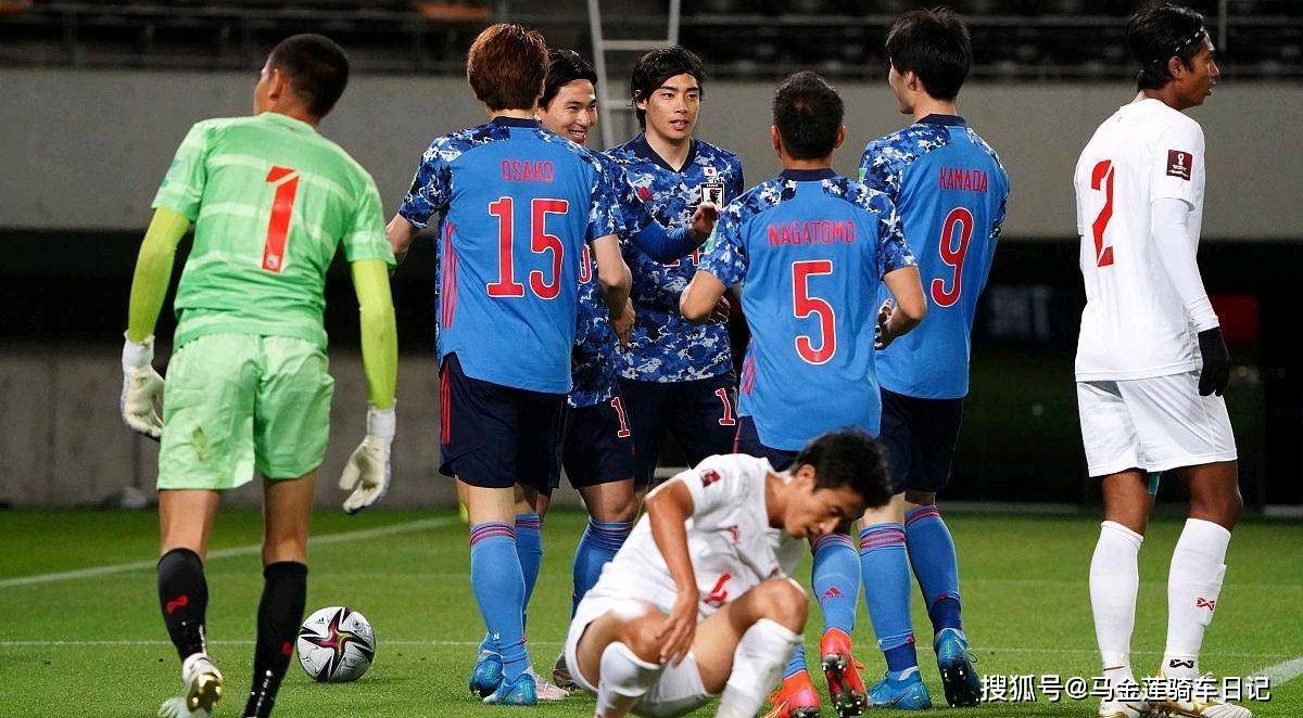 亚博网页版 -赛后意大利杯焦点战,法兰克福队长鼓劲,引发热议,心理建设被强调(足球比赛情绪特点)